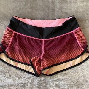 LULULEMON Run Speed Up Shorts 2.5”  Sz 6